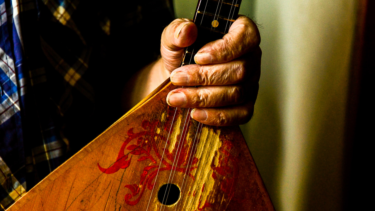 Музей балалайки - Balalaika Museum - универсальное пространство  крестьянской музыки